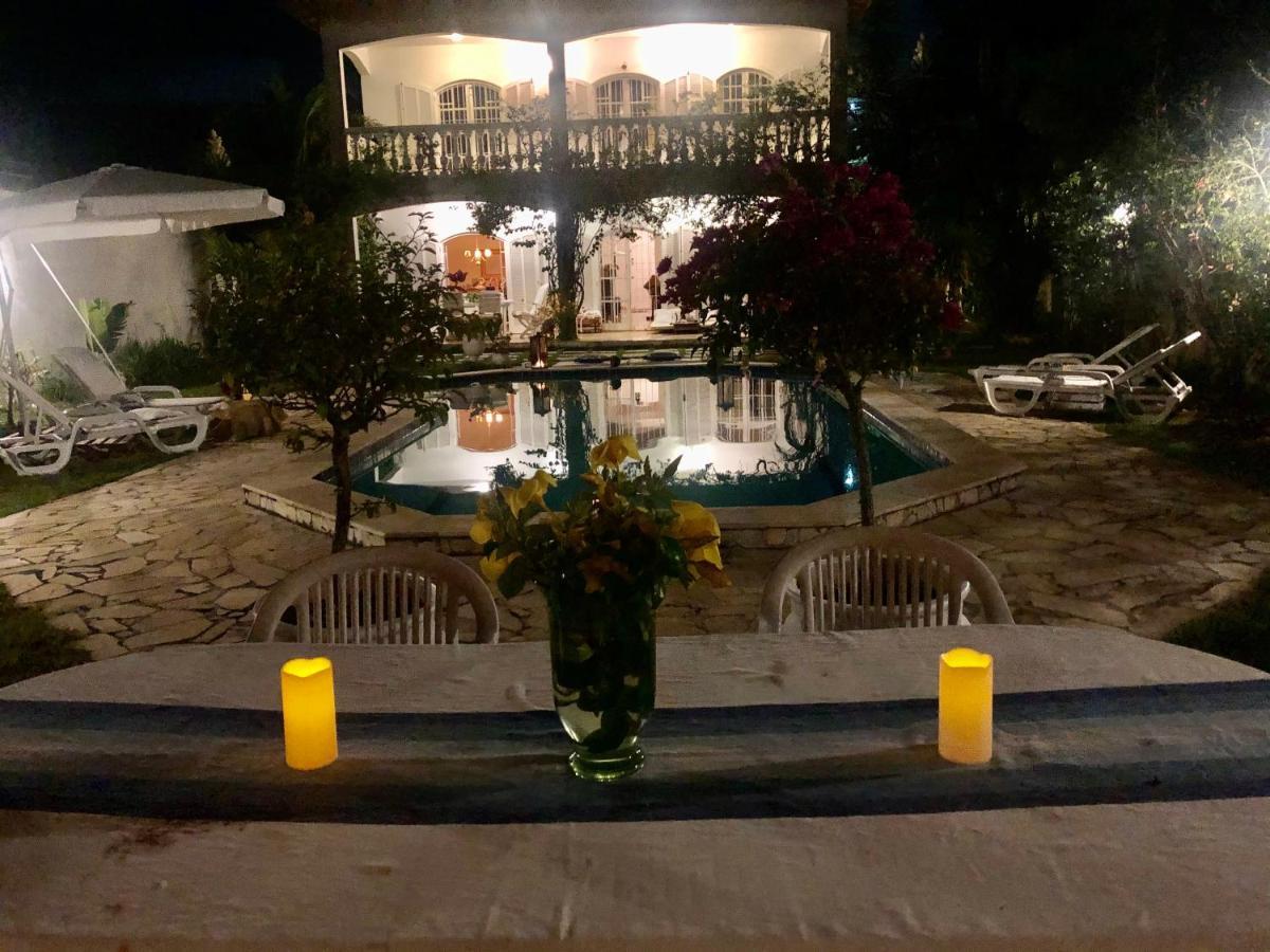 Villa Saint Tropez Cabo Frío Exterior foto