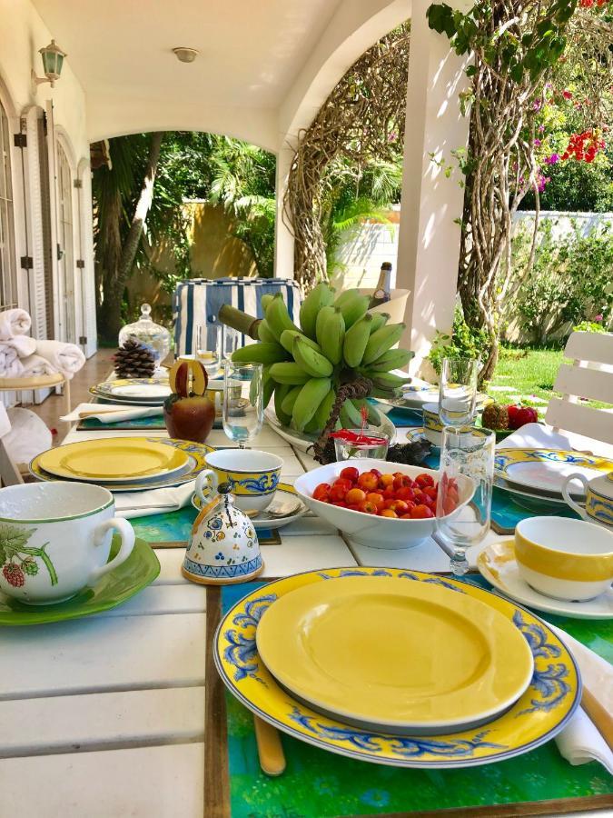 Villa Saint Tropez Cabo Frío Exterior foto